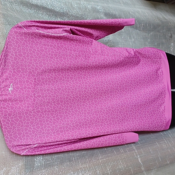 Page & Tuttle 3/4 zip top, pink&white, like new, M - Picture 2 of 5